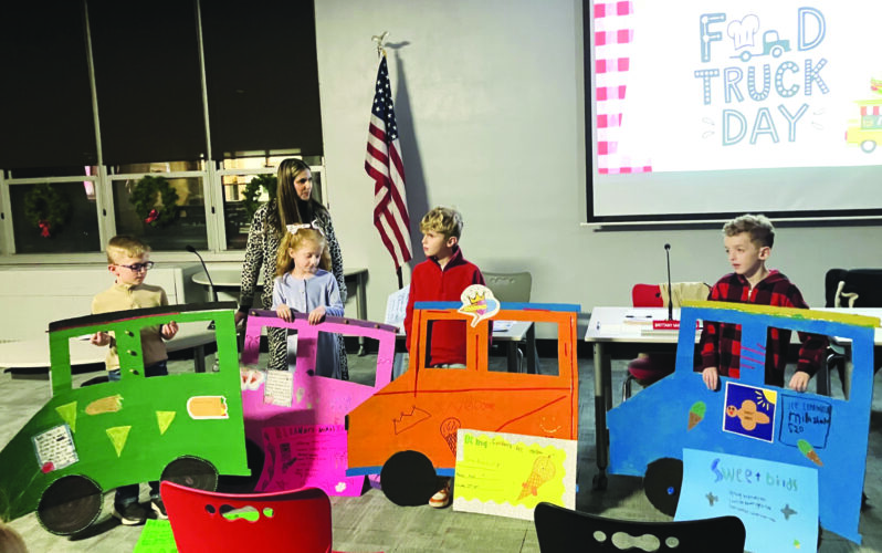 Salem students show off food truck creations