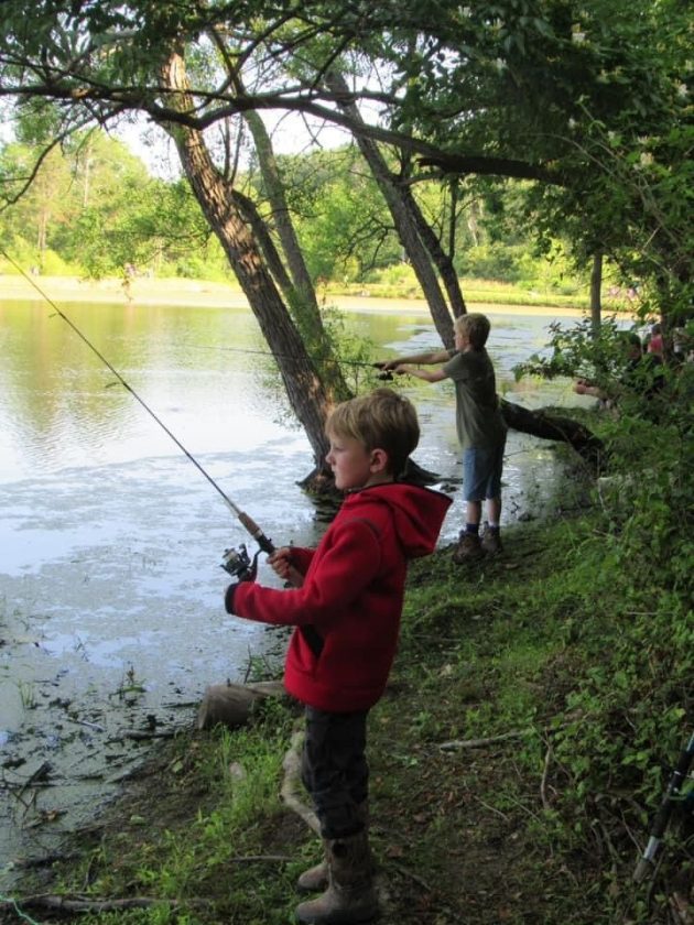 Fishing Derby draws record number of participants | News, Sports, Jobs - Vimarsana News