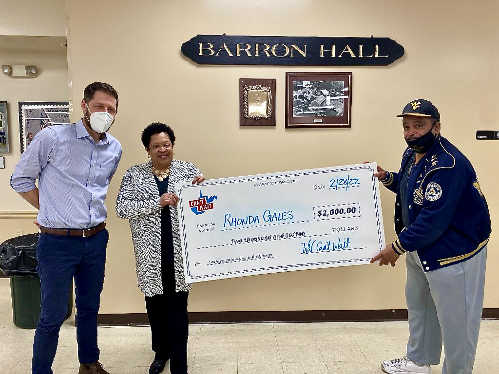 Gales recognized as a Hometown Hero | News, Sports, Jobs - Shepherdstown Chronicle - Vimarsana News