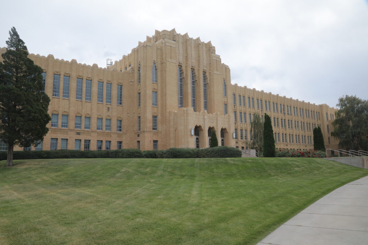 Ogden police on the defensive after video of school officer tussling with student | News, Sports, Jobs - Vimarsana News