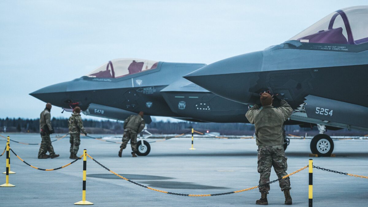 Hill AFB conducting night flying operations from now through April | News, Sports, Jobs - Vimarsana News