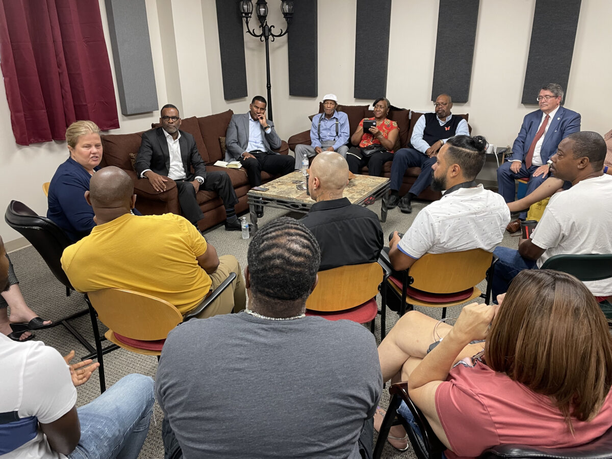 Utah can help bridge the race divide, conservative civil rights activist says | News, Sports, Jobs - Vimarsana News