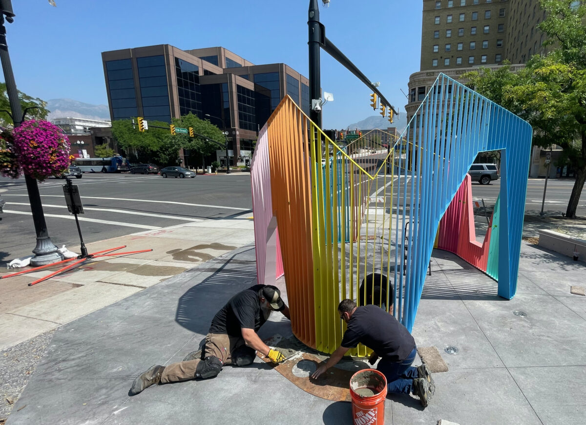 Busy Ogden corner gets splash of color with new sculpture | News, Sports, Jobs - Vimarsana News