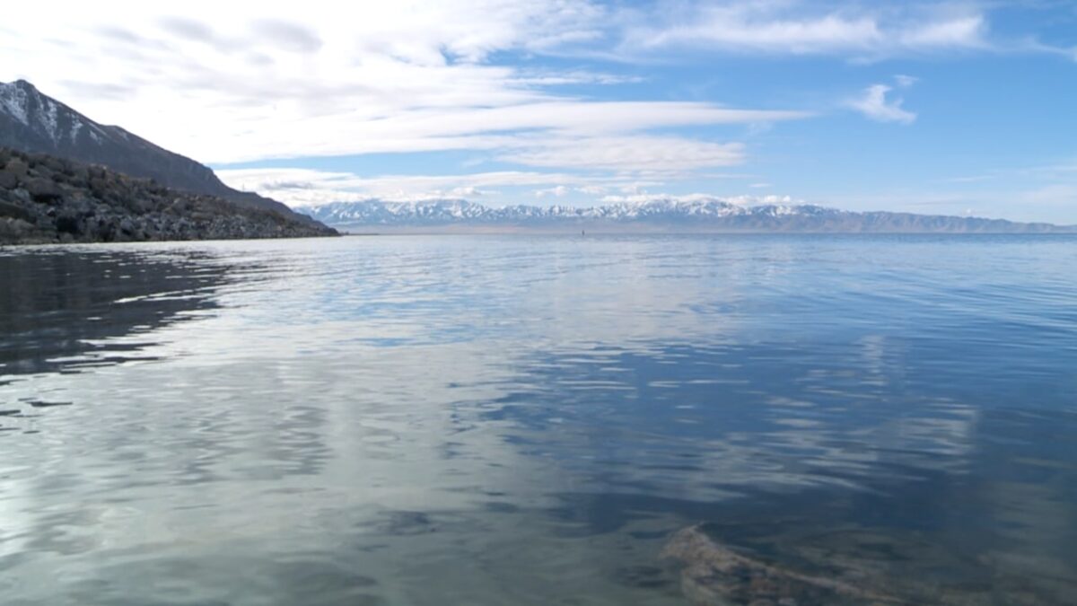 Utah lawmakers consider funding millions for Great Salt Lake, water conservation | News, Sports, Jobs - Vimarsana News