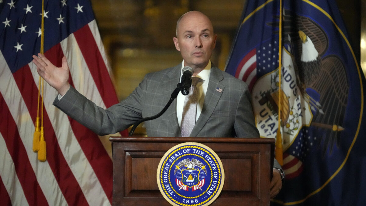 Cox holds event for Great Salt Lake, water conservation bills | News, Sports, Jobs - Vimarsana News