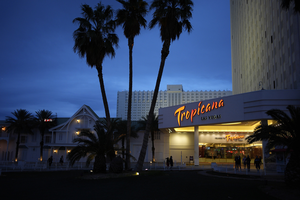 This mob-era casino is closing on the Las Vegas Strip. Here's some big moments in its 67 years | News, Sports, Jobs - Vimarsana News