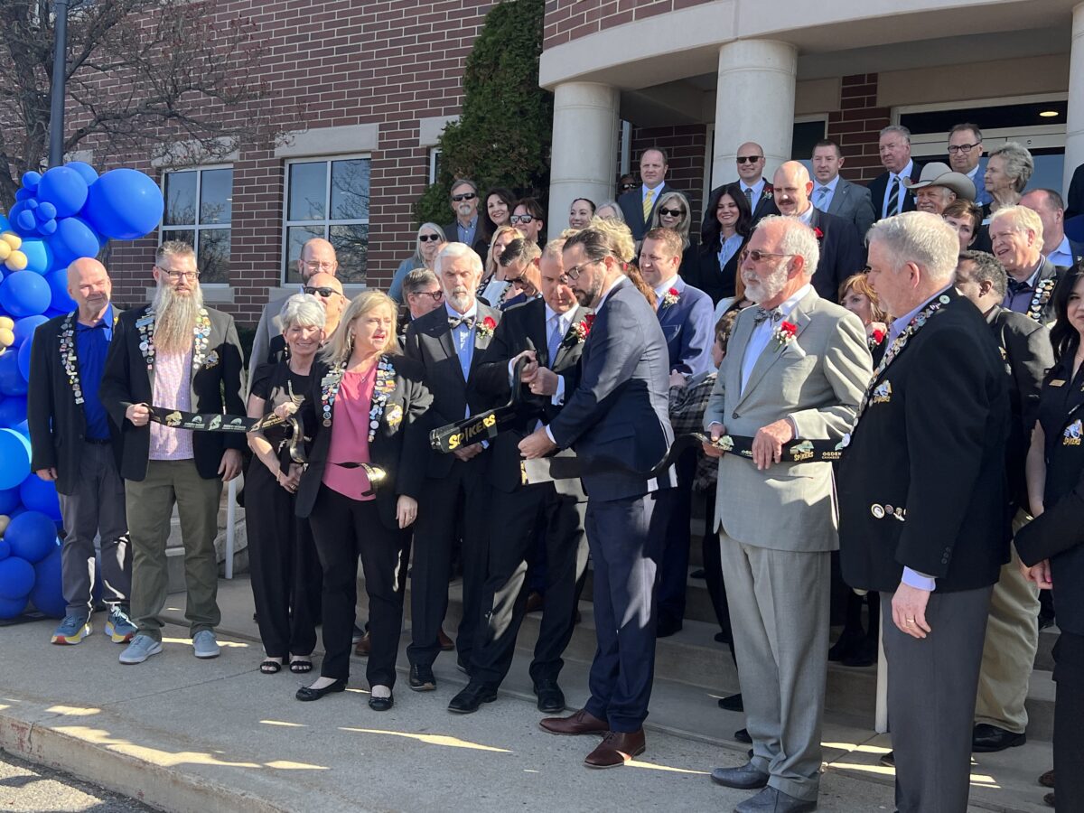Lindquist Mortuaries celebrates Ogden expansion with ribbon-cutting ceremony | News, Sports, Jobs - Vimarsana News