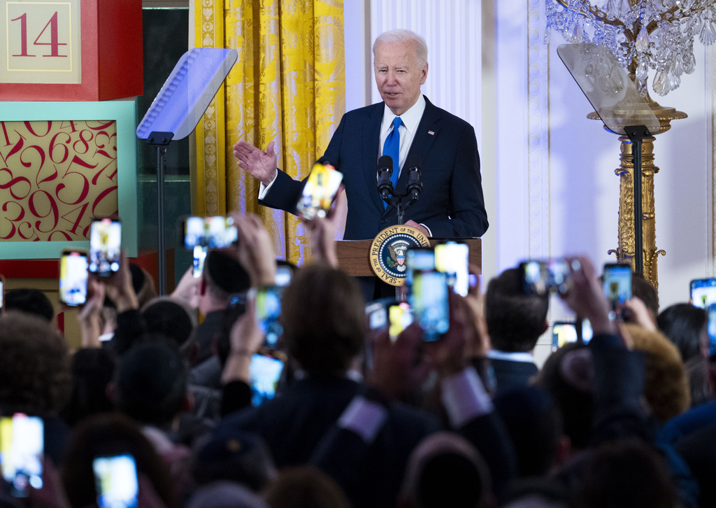 Nervous about falling behind the GOP, Democrats are wrestling with how to use AI | News, Sports, Jobs - Vimarsana News
