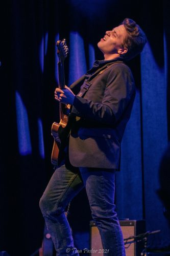 Gabe Stillman returns to Billtown stage | News, Sports, Jobs - Williamsport Sun-Gazette - Vimarsana News