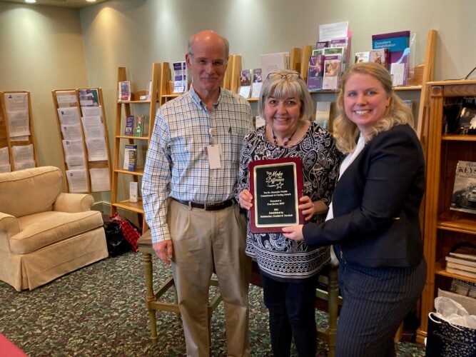 Social worker and community volunteer awarded annual Dr. Alexander Nesbitt Commitment to Caring Award | News, Sports, Jobs - Vimarsana News