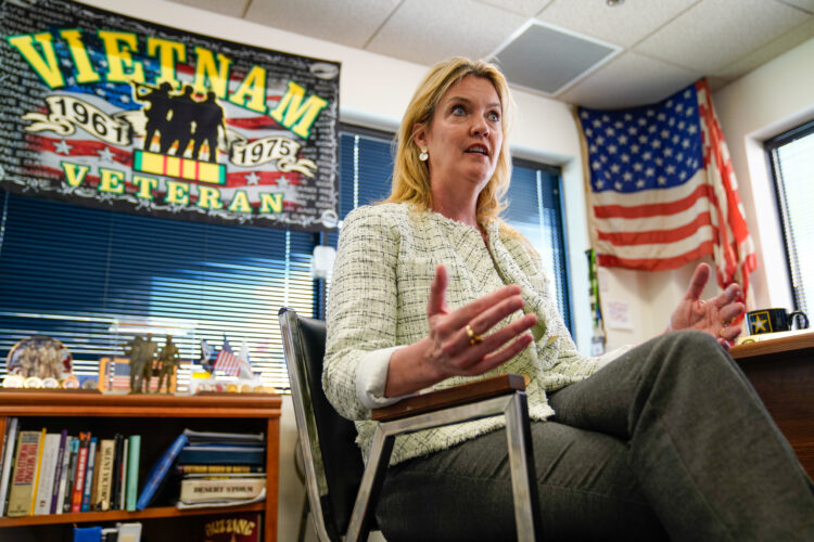 State Brigadier General visits veterans court, speaks on resources | News, Sports, Jobs - Vimarsana News