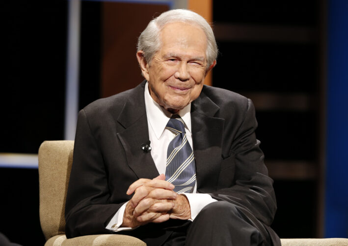 Pat Robertson dies at 93; founded Christian Broadcasting Network, Christian Coalition | News, Sports, Jobs - Vimarsana News