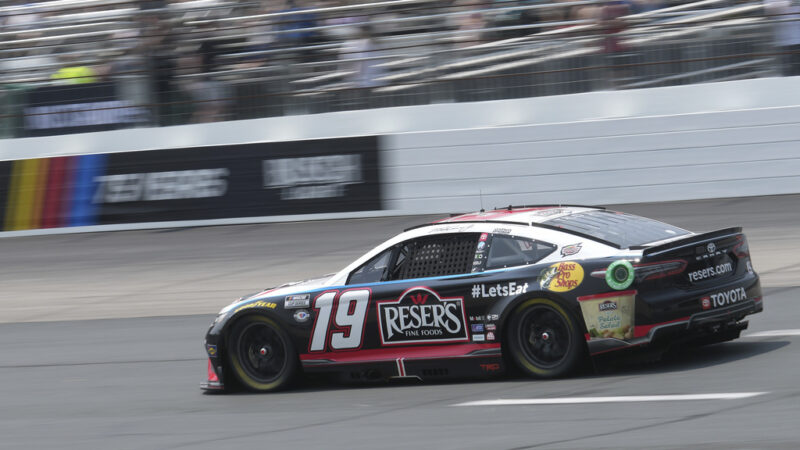 Martin Truex Jr. wins at New Hampshire Motor Speedway for 1st time in 30 races | News, Sports, Jobs - Vimarsana News
