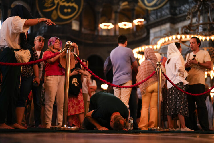 Europe's iconic churches struggle to accommodate both worship and tourism | News, Sports, Jobs - Vimarsana News