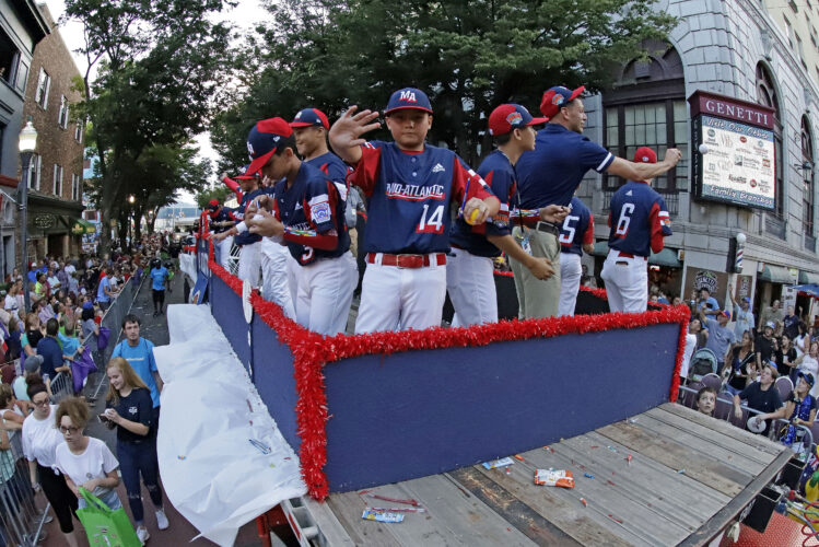 LLWS Grand Slam Parade set for today | News, Sports, Jobs - Williamsport Sun-Gazette - Vimarsana News