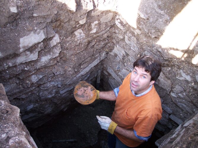 Museum speaker to explain digging privy pits | News, Sports, Jobs - Vimarsana News
