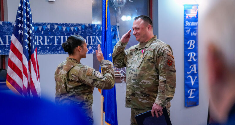 Community gathers for Air Force retirement celebration | News, Sports, Jobs - Vimarsana News
