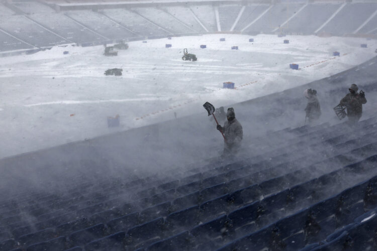 With snow falling, Bills call on fans to help dig out stadium for playoff game vs. Steelers | News, Sports, Jobs - Vimarsana News