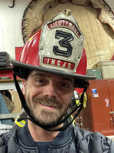 Grieving firefighters remember man 'who would do anything for anyone' | News, Sports, Jobs - Vimarsana News