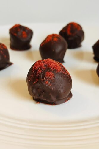 This year, why not make custom chocolates for, or with, your Valentine? | News, Sports, Jobs - Vimarsana News