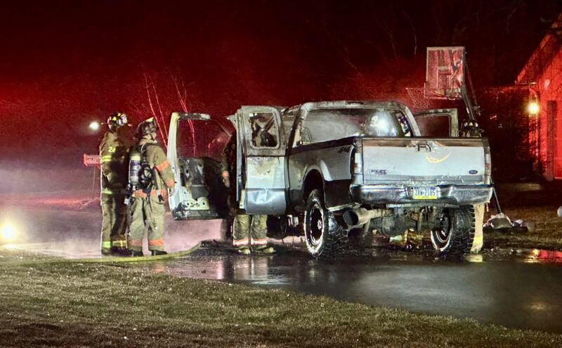 Driver flees vehicle fire in Clarkstown | News, Sports, Jobs - Williamsport Sun-Gazette - Vimarsana News