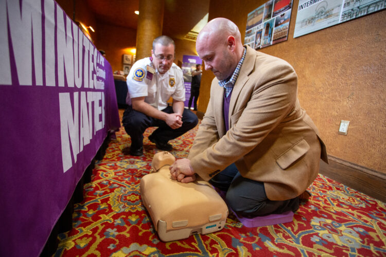 Regional elected officials learn how to respond to medical emergencies | News, Sports, Jobs - Vimarsana News