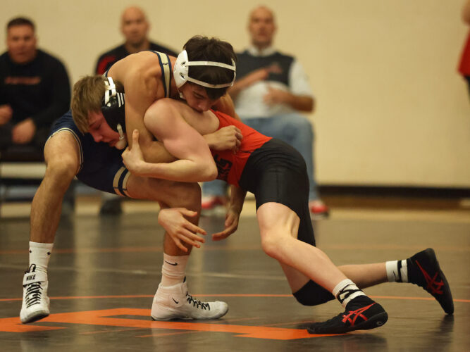 Montgomery dominates way to Dandy Duals title; Harer named Most Outstanding Wrestler