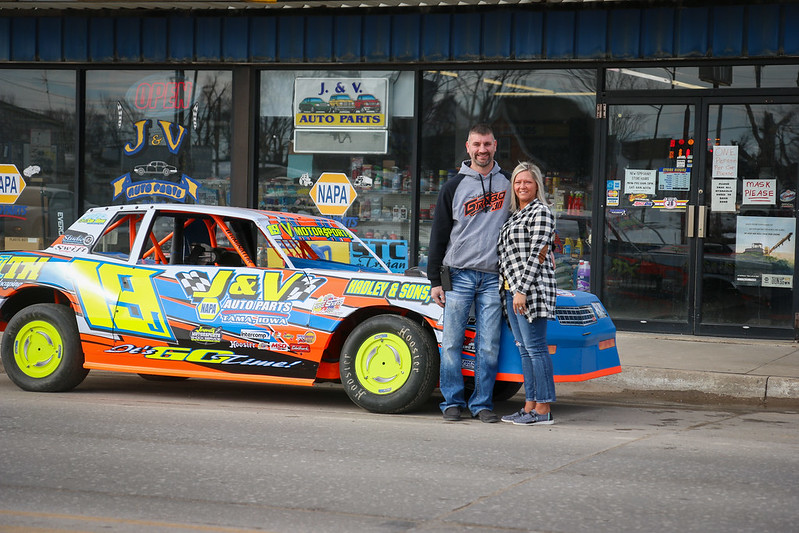 Schmidts headed to Bristol Motor Speedway | News, Sports, Jobs - Tama-Toledo News Chronicle - Vimarsana News