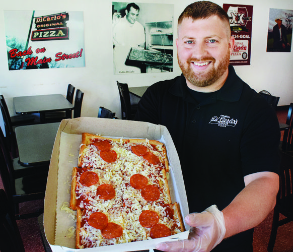 DiCarlo’s Pizza Offers Iconic Taste for More Than 70 Years News
