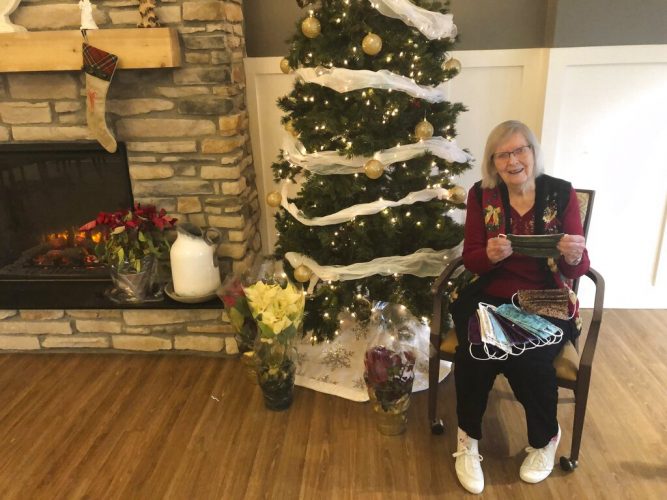 95-year-old Ohio woman interrupts mask making by surviving COVID-19 | News, Sports, Jobs - Vimarsana News