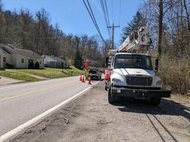 Lights Coming Back On Around the Ohio Valley After High Wind | News, Sports, Jobs - Vimarsana News