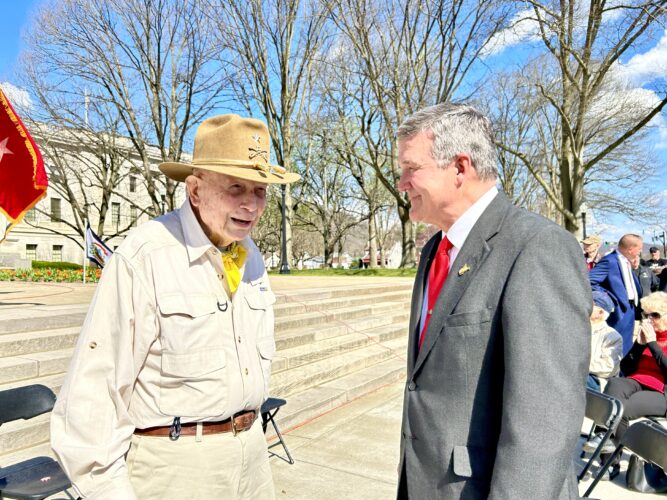 Warner Launches Veterans Support Group for West Virginia Governor Campaign | News, Sports, Jobs - Vimarsana News