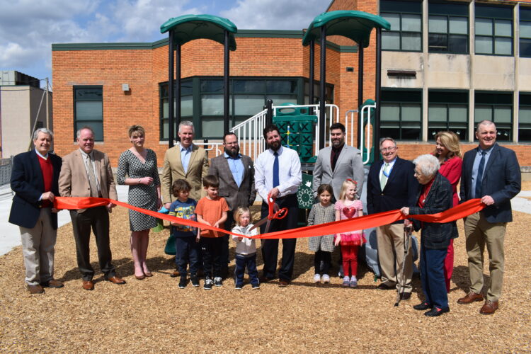 New Warwood Playground Offers Improved Accessibility | News, Sports, Jobs - Vimarsana News