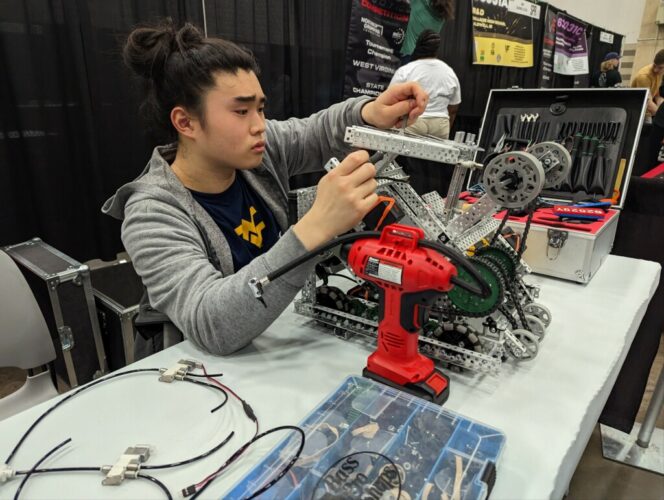 Ohio County Robotics Students Take On World Championships | News, Sports, Jobs - Vimarsana News
