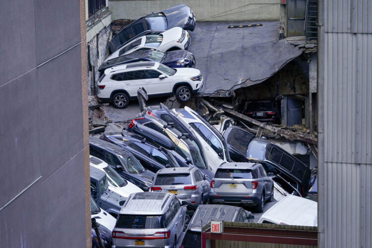 NYC partly shutters 4 parking garages after deadly collapse | News, Sports, Jobs - Vimarsana News