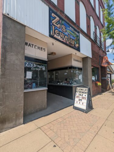 Z's Jewelry in Martins Ferry To Close | News, Sports, Jobs - Vimarsana News