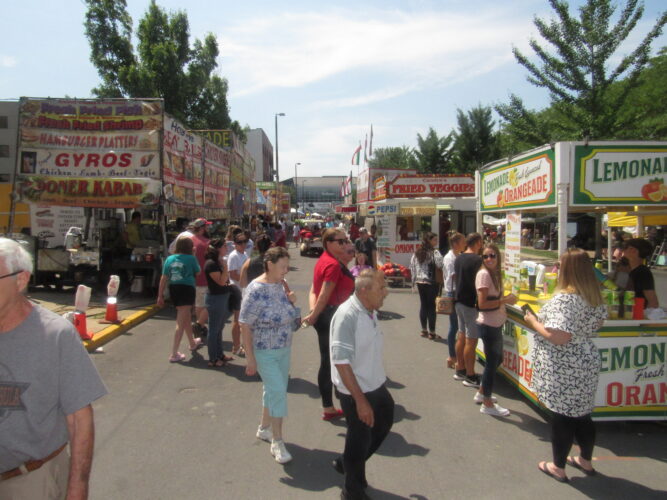 City Officials Tout Success of Events That Drew Thousands to Wheeling | News, Sports, Jobs - Vimarsana News