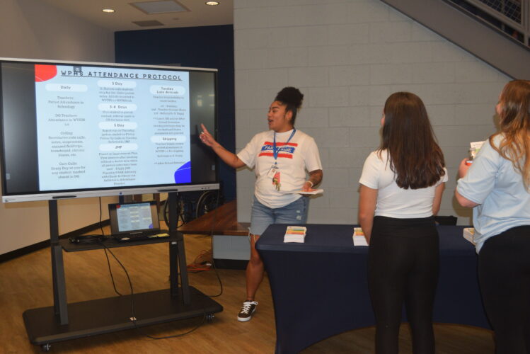 'Tailgate' Helps Show New Wheeling Park Students the Way | News, Sports, Jobs - Vimarsana News