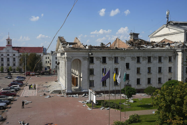 Russian missile attack kills 7 in northern Ukrainian city as Zelenskyy visits NATO candidate Sweden | News, Sports, Jobs - Vimarsana News