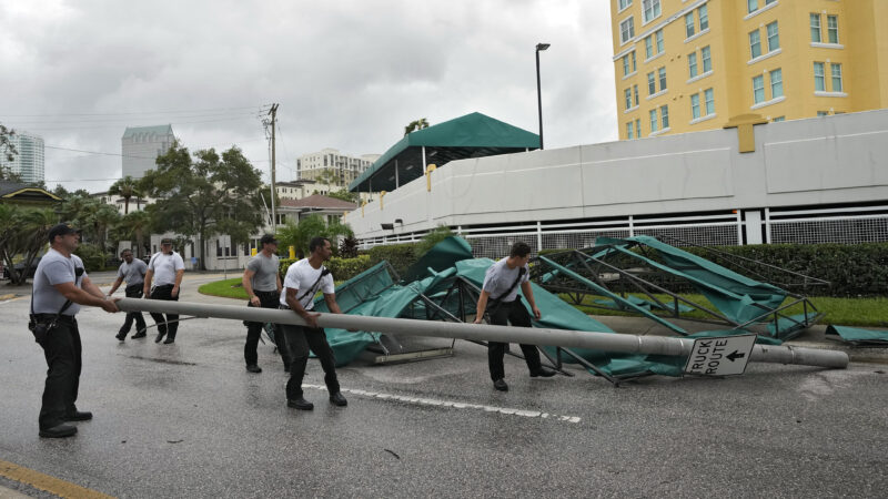 Hurricane Idalia unleashes fury on Ga. and Fla., swamping coast and closing highways | News, Sports, Jobs - Vimarsana News