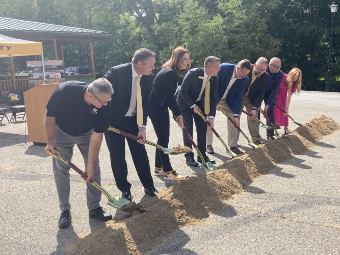 WLU To Construct Conservation Center For Crayfish, Turtles | News, Sports, Jobs - Vimarsana News