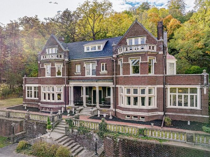 Renovated Howgait Manor, a Glimpse Into Wheeling's Past, Is on the Market | News, Sports, Jobs - Vimarsana News