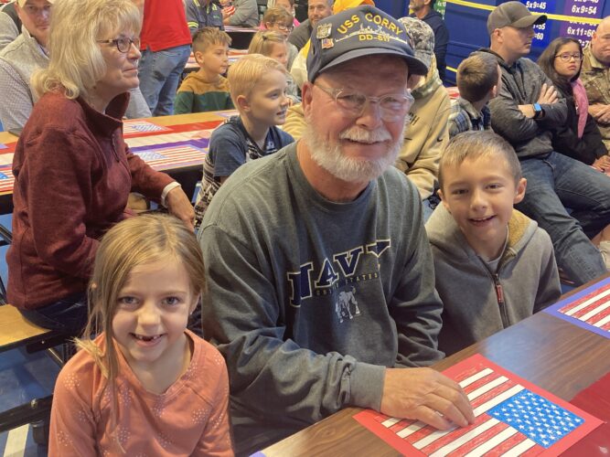Bethlehem Elementary Students Invite Veterans for Breakfast | News, Sports, Jobs - Vimarsana News