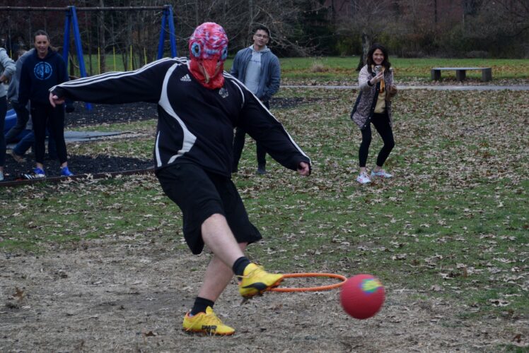 A Friendly Thanksgiving Rivalry at Wheeling Country Day | News, Sports, Jobs - Vimarsana News
