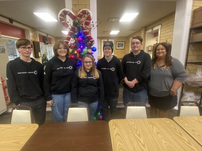 Wheeling Park High School Robotics Students Serve Thanksgiving Meal at Soup Kitchen | News, Sports, Jobs - Vimarsana News