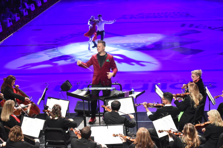 SLIDESHOW: Symphony on Ice Glides Into Wheeling | News, Sports, Jobs - Vimarsana News