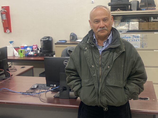 Newspaper Employee Delivers Help in an Emergency | News, Sports, Jobs - Vimarsana News