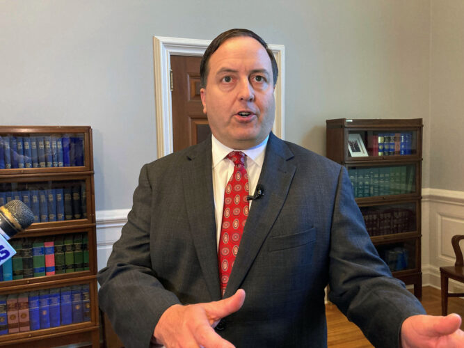 Oaths and pledges have been routine for political officials. That's changing in a polarized America | News, Sports, Jobs - Vimarsana News