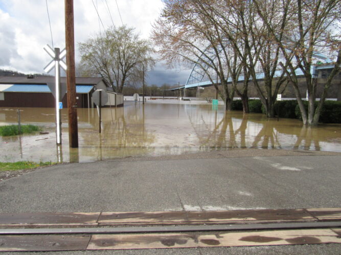 Flooding Prompts Moundsville To Declare State of Emergency | News, Sports, Jobs - Vimarsana News