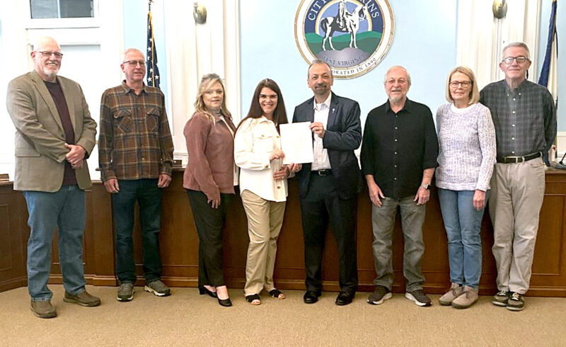 Elkins designates Day of Prayer | News, Sports, Jobs - Vimarsana News